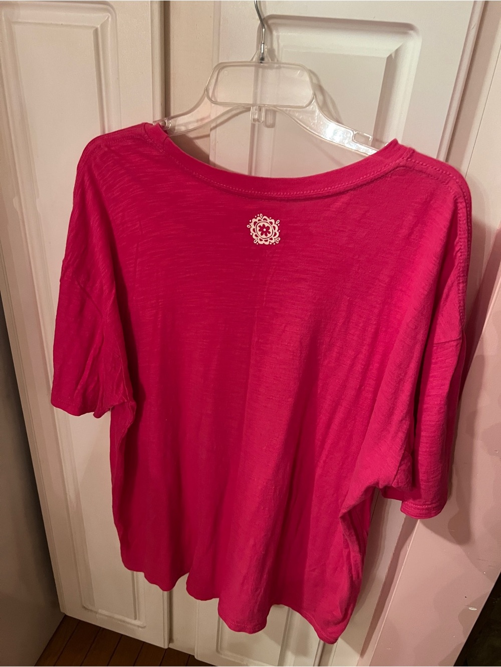Natural Life fuchsia Sunshine shirt - Picture 6 of 7
